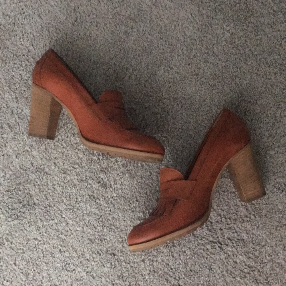 Madewell heeled loafers